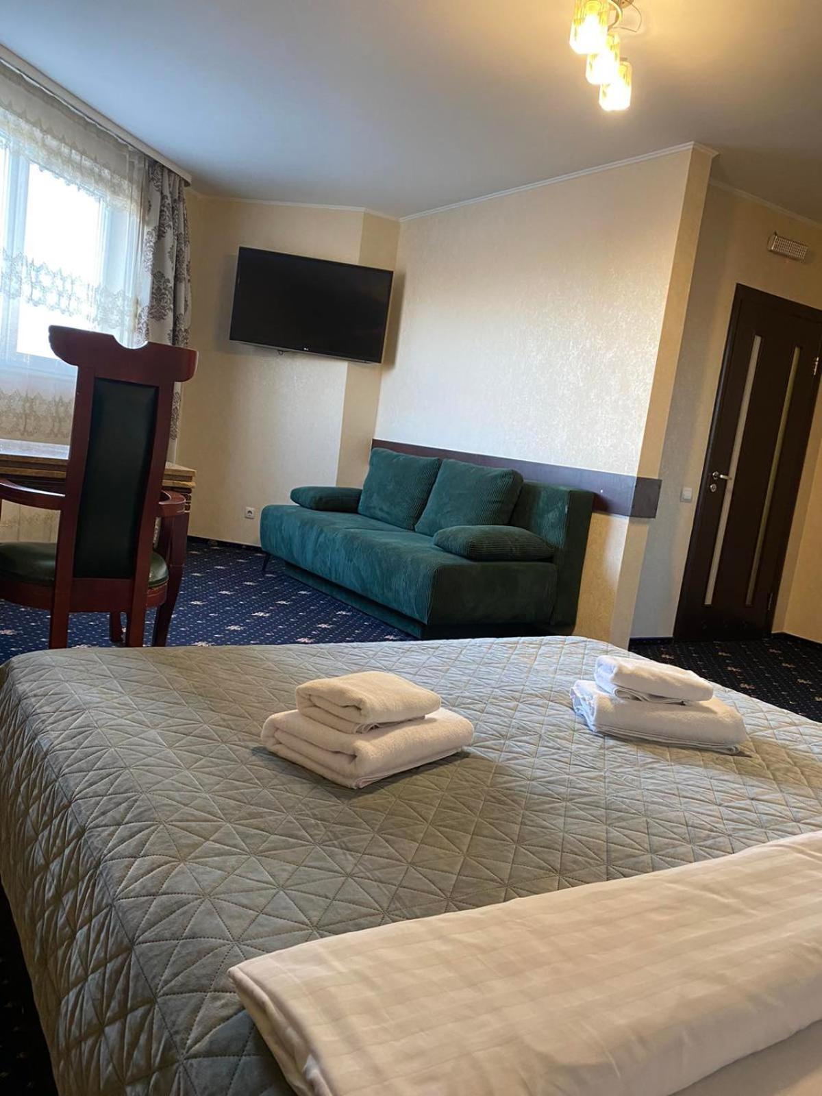 Faraon Hotel Ivano-Frankivsk Luaran gambar